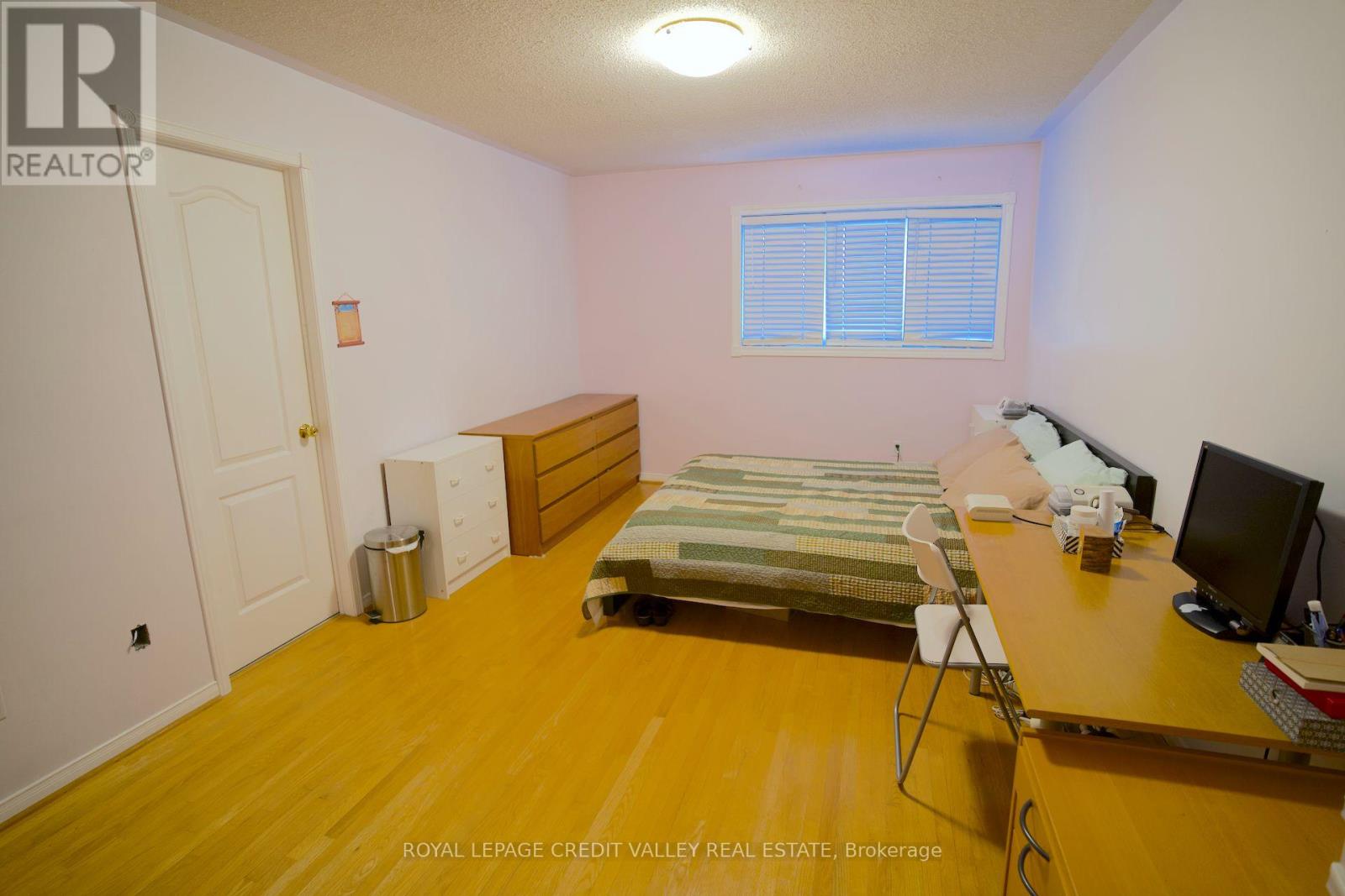 Photo 22 of 464 Dalmuir Mews, Mississauga ON