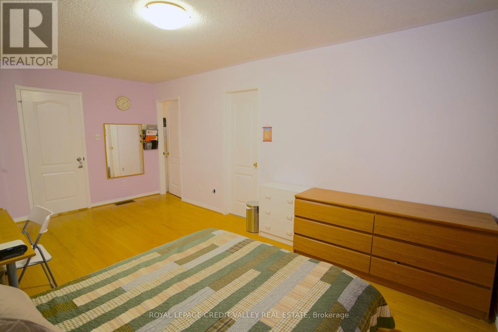 Photo 25 of 464 Dalmuir Mews, Mississauga ON