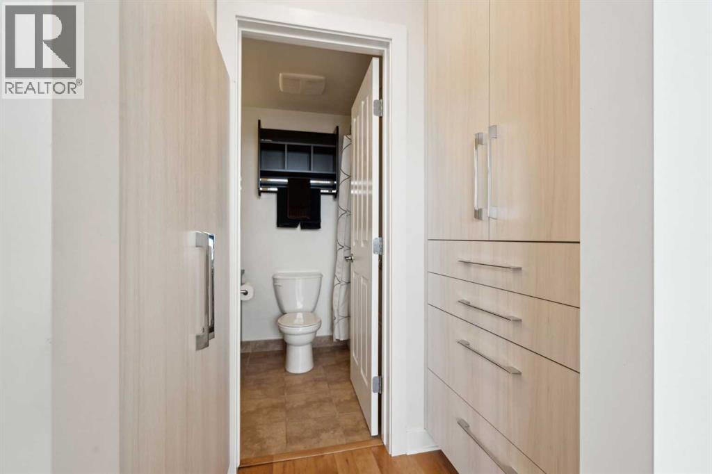 Photo 11 of 608 3830 Brentwood Road Nw, Calgary AB