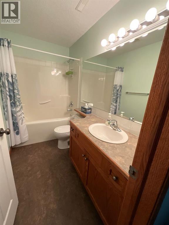 Photo 22 of 7564 59 Avenue, Red Deer AB