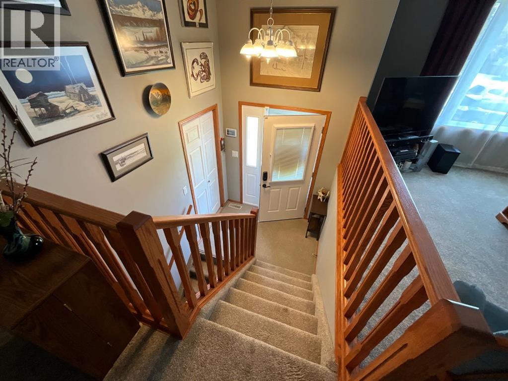 Photo 2 of 7564 59 Avenue, Red Deer AB