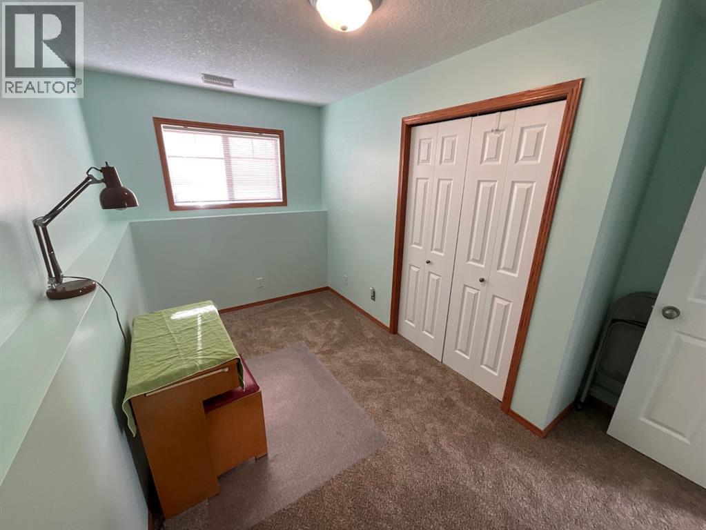 Photo 25 of 7564 59 Avenue, Red Deer AB