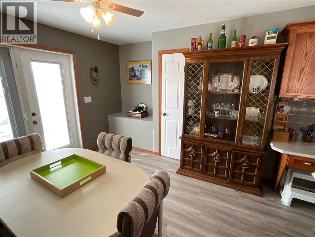 Photo 7 of 7564 59 Avenue, Red Deer AB