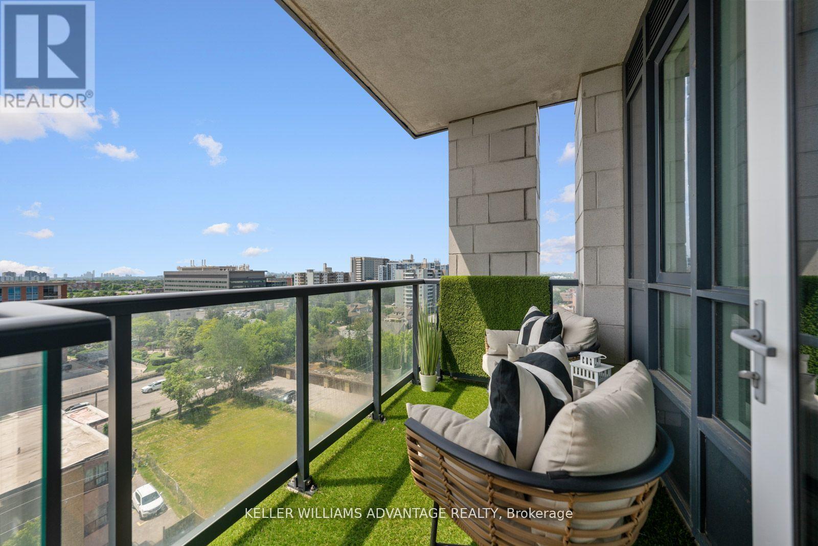Photo 15 of 813 2800 Keele Street, Toronto ON