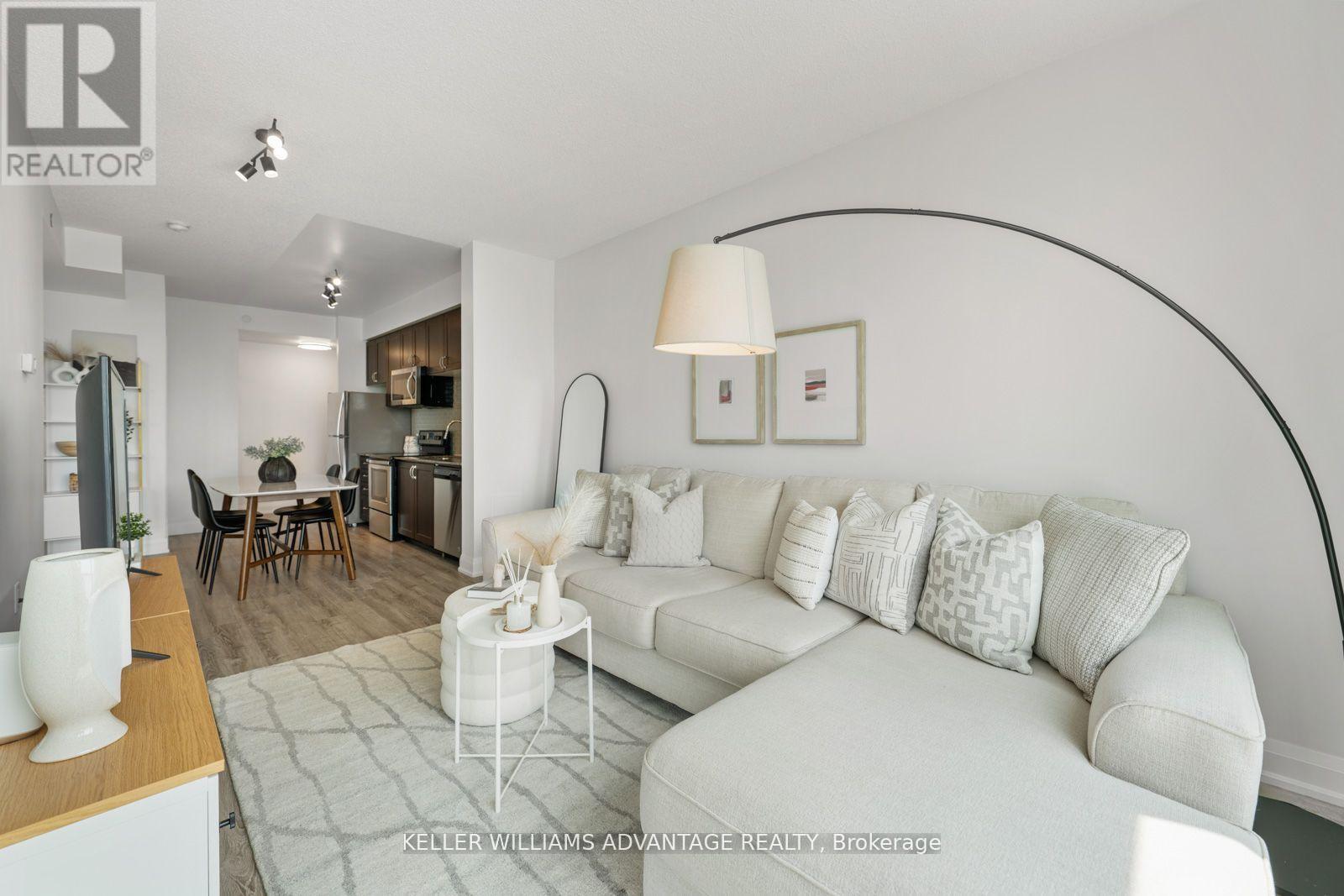 Photo 3 of 813 2800 Keele Street, Toronto ON
