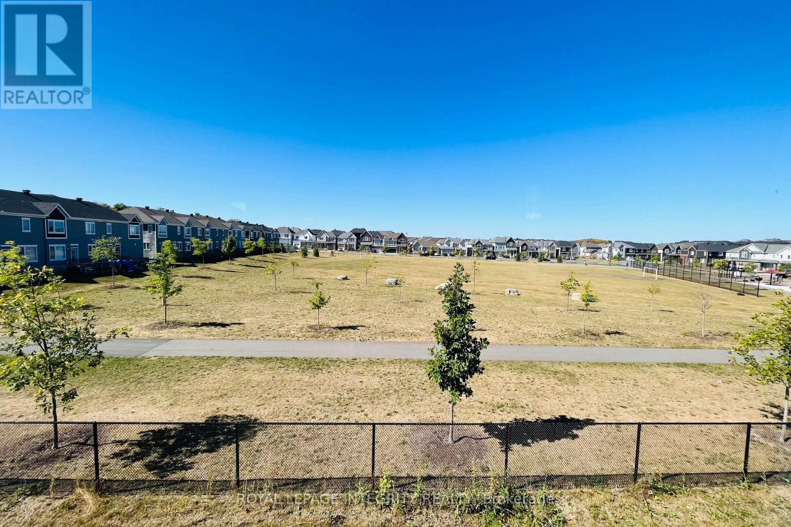 Photo 41 of 324 Canadensis Lane, Ottawa ON