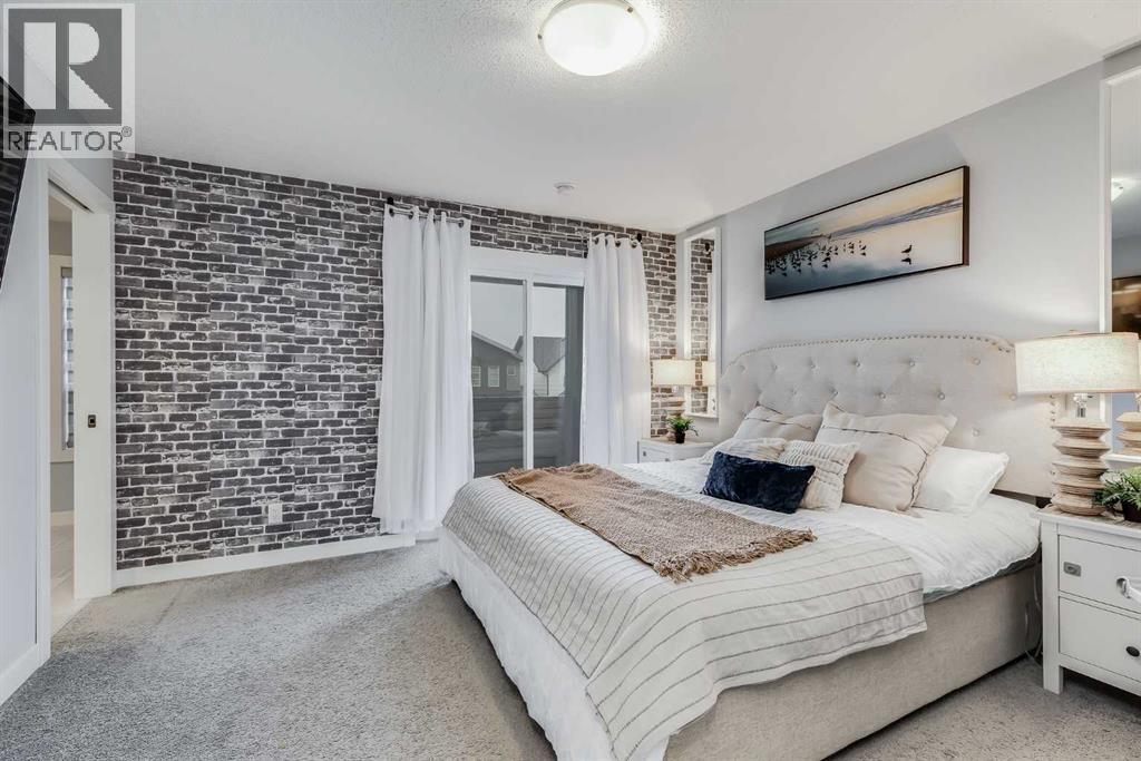 Photo 14 of 1037 Chinook Gate Heath Sw, Airdrie AB