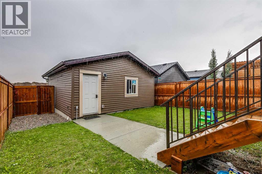 Photo 26 of 1037 Chinook Gate Heath Sw, Airdrie AB