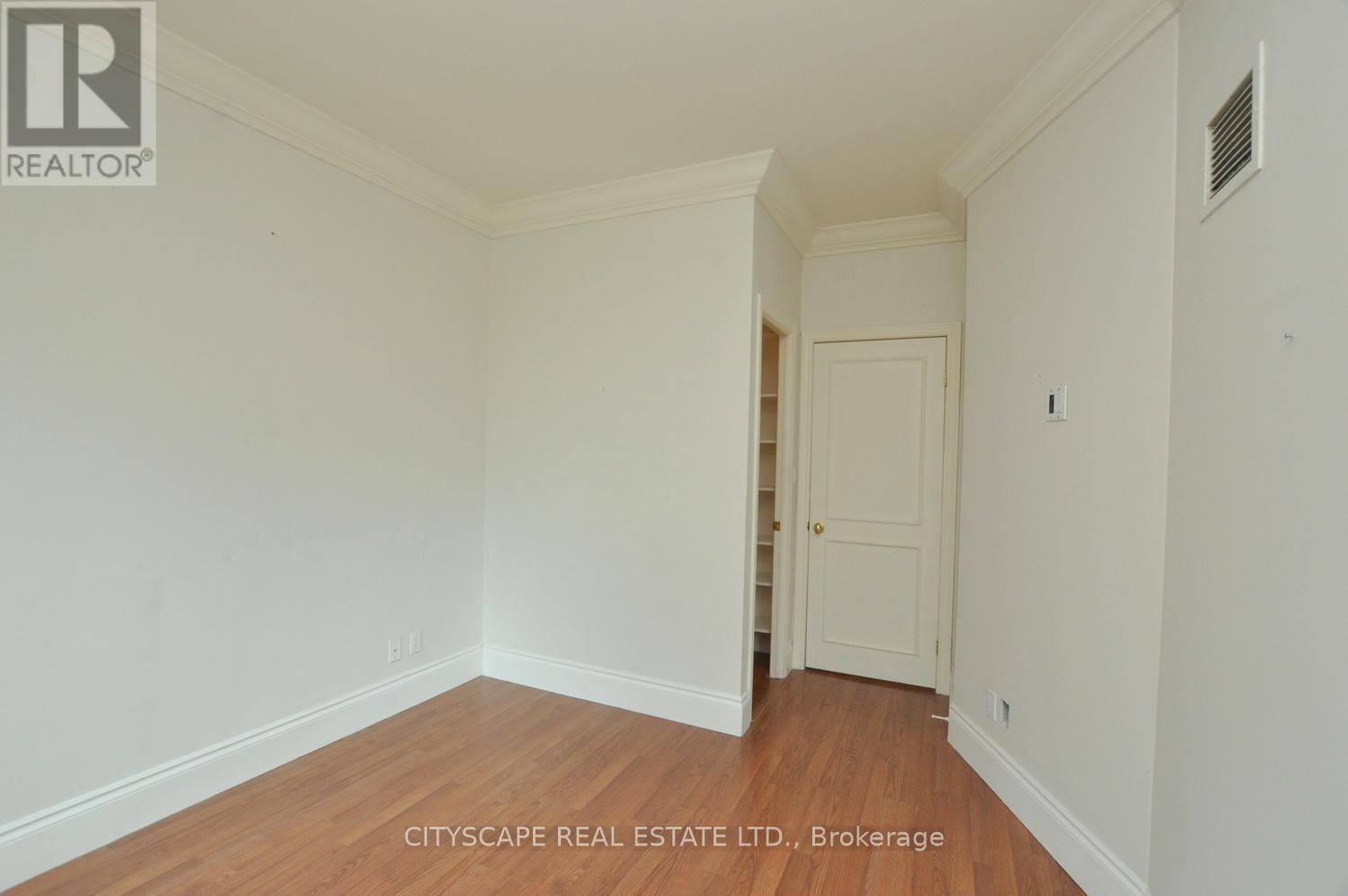 Photo 15 of 102 Bloor Street, Toronto ON