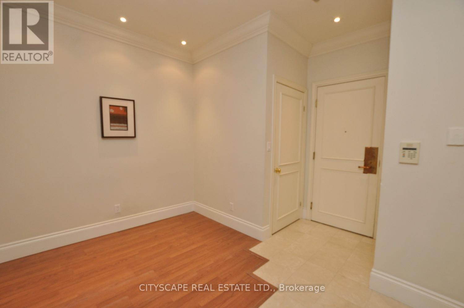 Photo 4 of 102 Bloor Street, Toronto ON