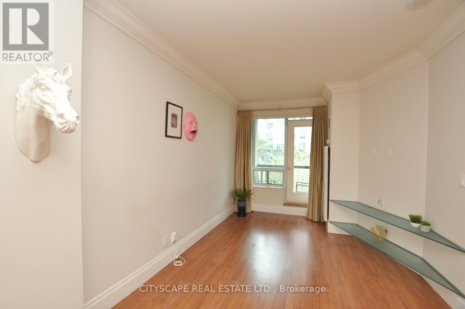 Photo 5 of 102 Bloor Street, Toronto ON