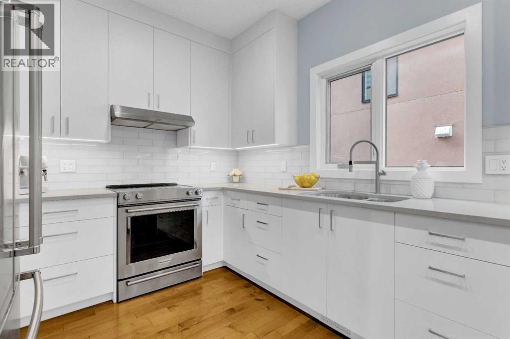 Photo 20 of 2632 19 Avenue Sw, Calgary AB