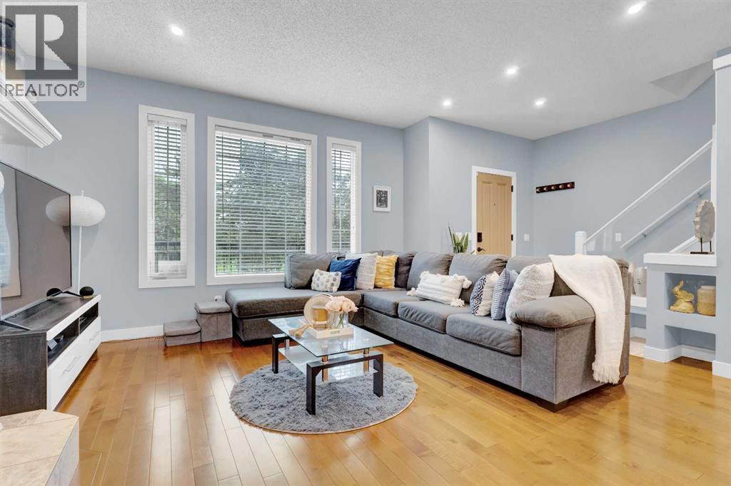 Photo 12 of 2632 19 Avenue Sw, Calgary AB