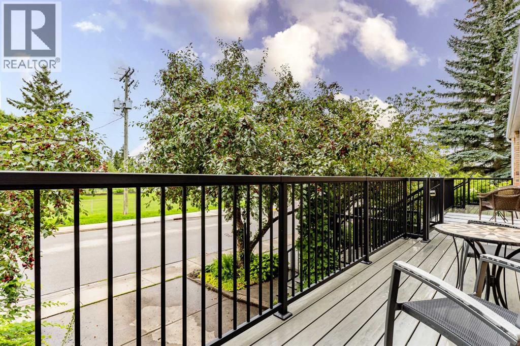 Photo 6 of 2632 19 Avenue Sw, Calgary AB