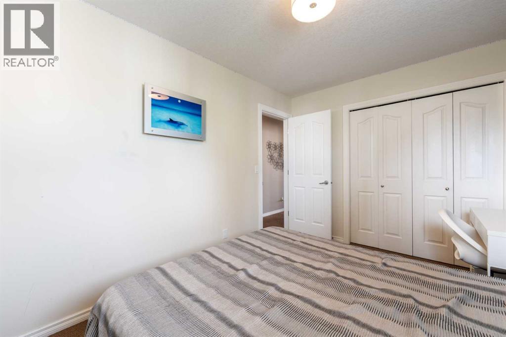 Photo 36 of 34 Crystalridge Close, Okotoks AB