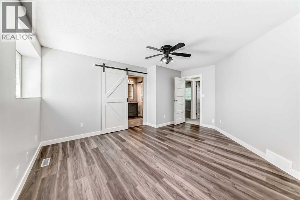 Photo 22 of 42 Denmark Crescent, Red Deer AB