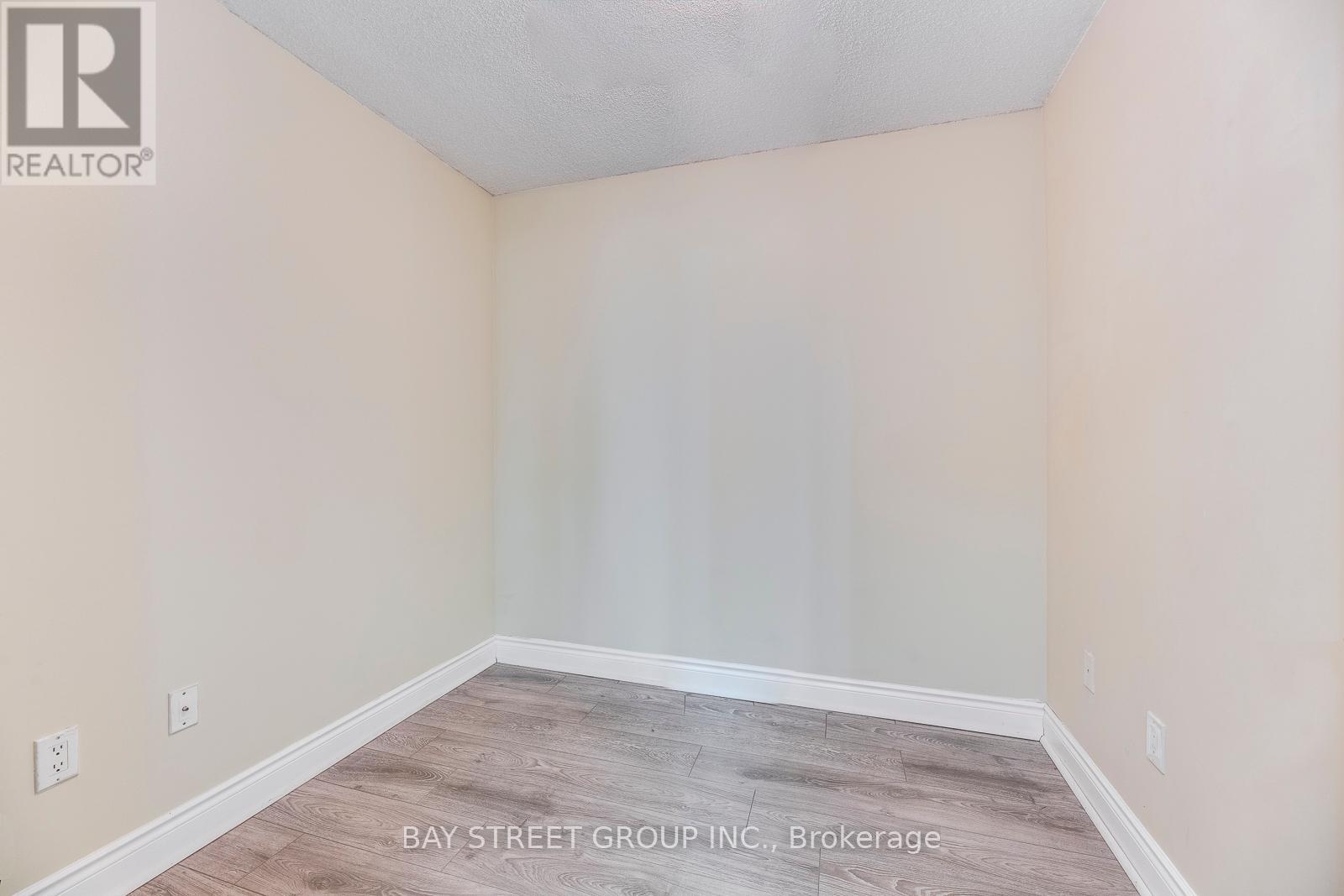 Photo 19 of 1001 60 Brian Harrison Way, Toronto ON
