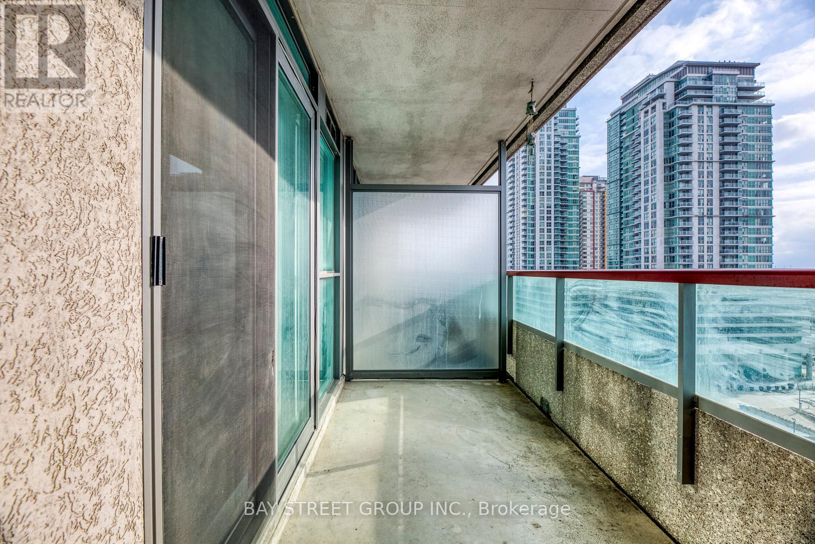 Photo 24 of 1001 60 Brian Harrison Way, Toronto ON
