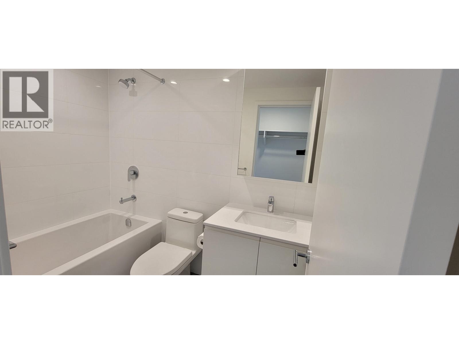 Photo 5 of 1711 3809 Evergreen Place, Burnaby BC
