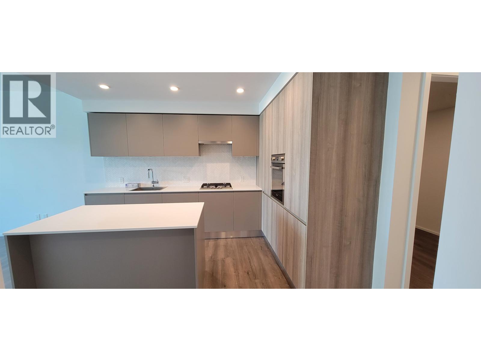 Photo 2 of 1711 3809 Evergreen Place, Burnaby BC
