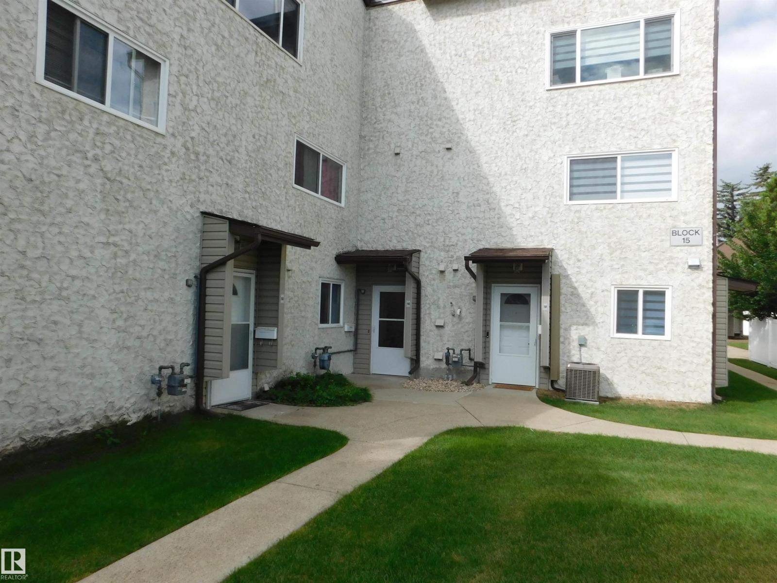 Photo 1 of 15 E Meadowlark Village Nw, Edmonton AB
