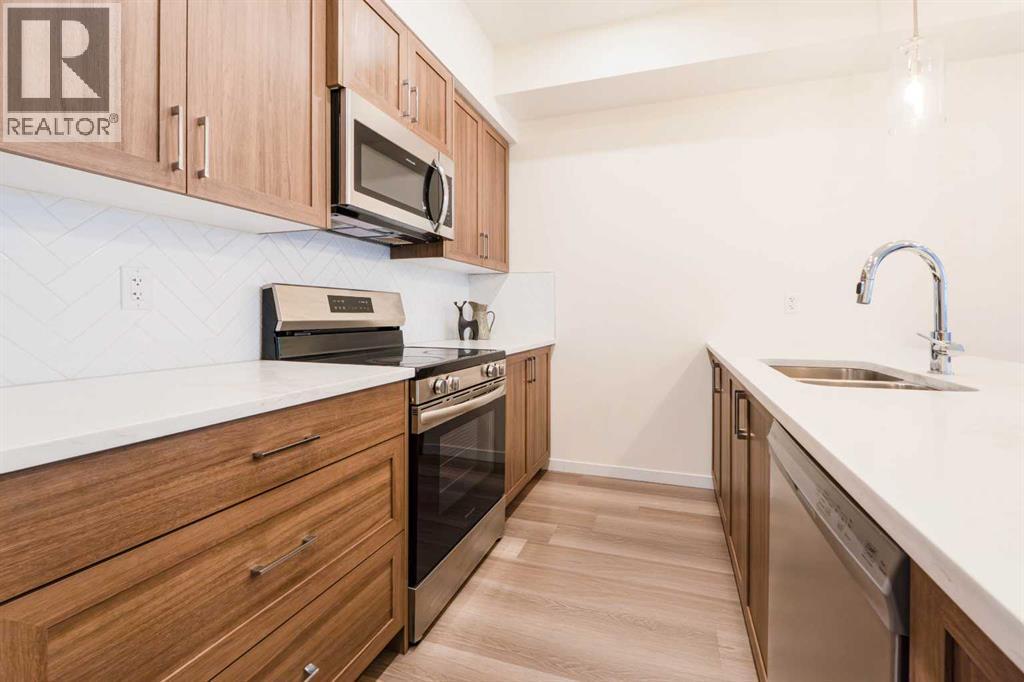 Photo 5 of 763 South Point Heath Sw, Airdrie AB