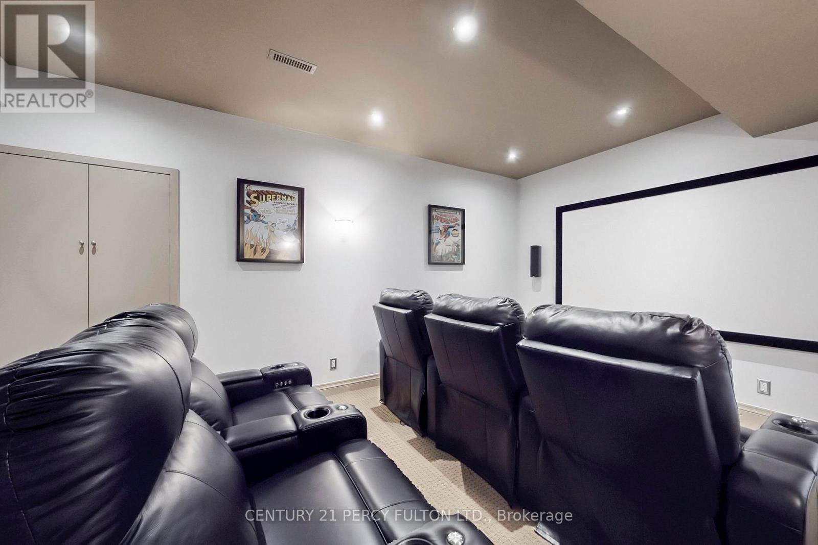 Photo 28 of 19 Sir Giancarlo Court, Vaughan ON