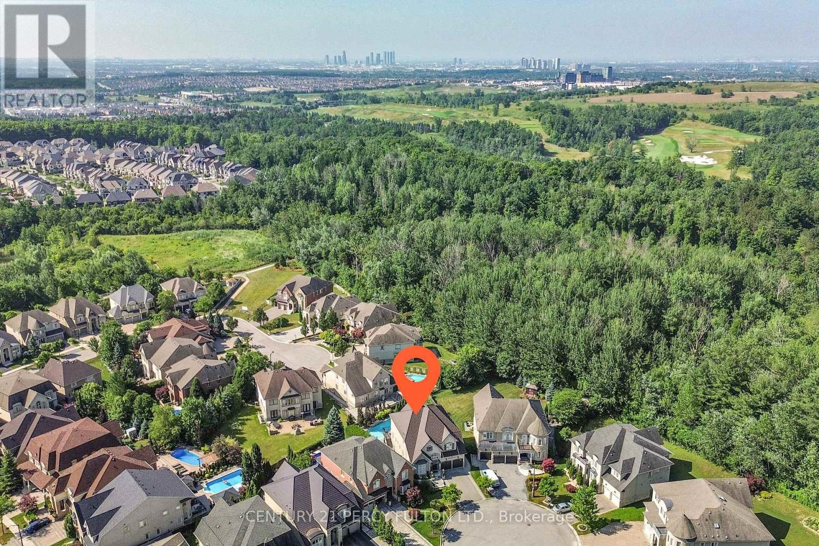 Photo 50 of 19 Sir Giancarlo Court, Vaughan ON