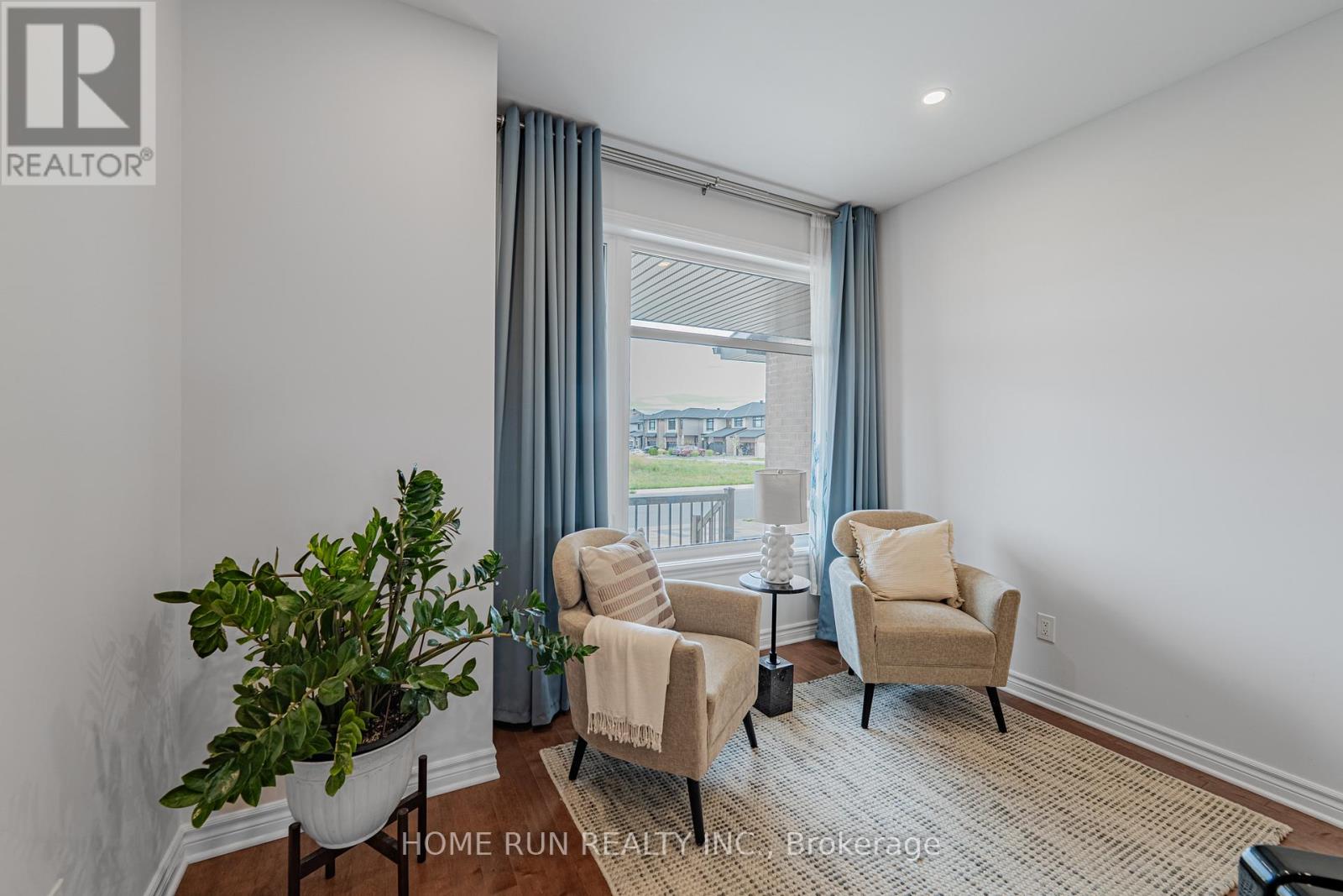 Photo 8 of 609 Triangle Street, Ottawa ON