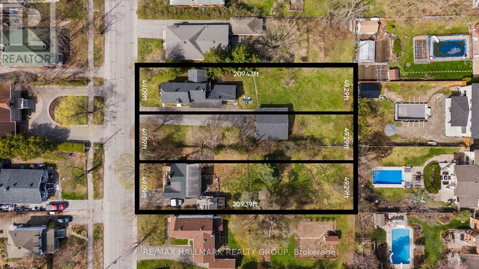 Photo 7 of 279 285 Pleasant Park Road, Ottawa ON