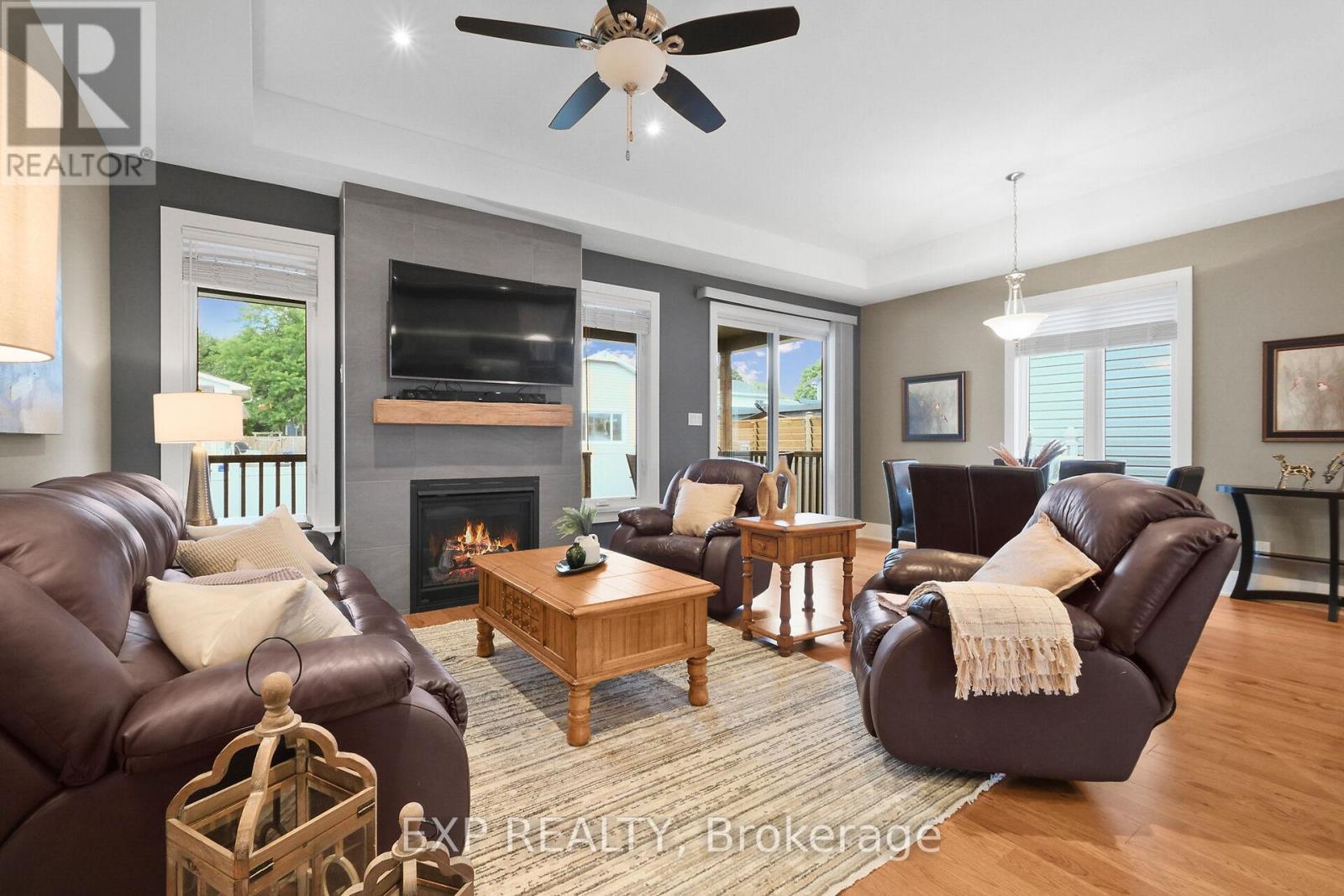 Photo 9 of 591 Robert Hill Street, Mississippi Mills ON