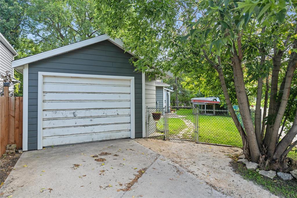 Photo 27 of 711 Rosedale Avenue, Winnipeg MB