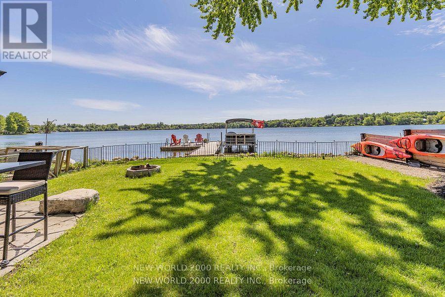 Photo 25 of 245 Lakeland Crescent, Richmond Hill ON