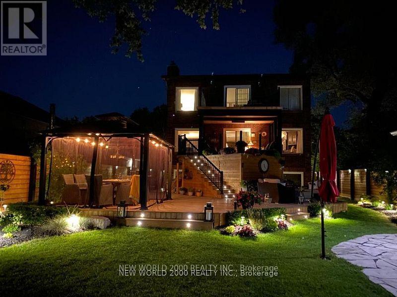 Photo 28 of 245 Lakeland Crescent, Richmond Hill ON