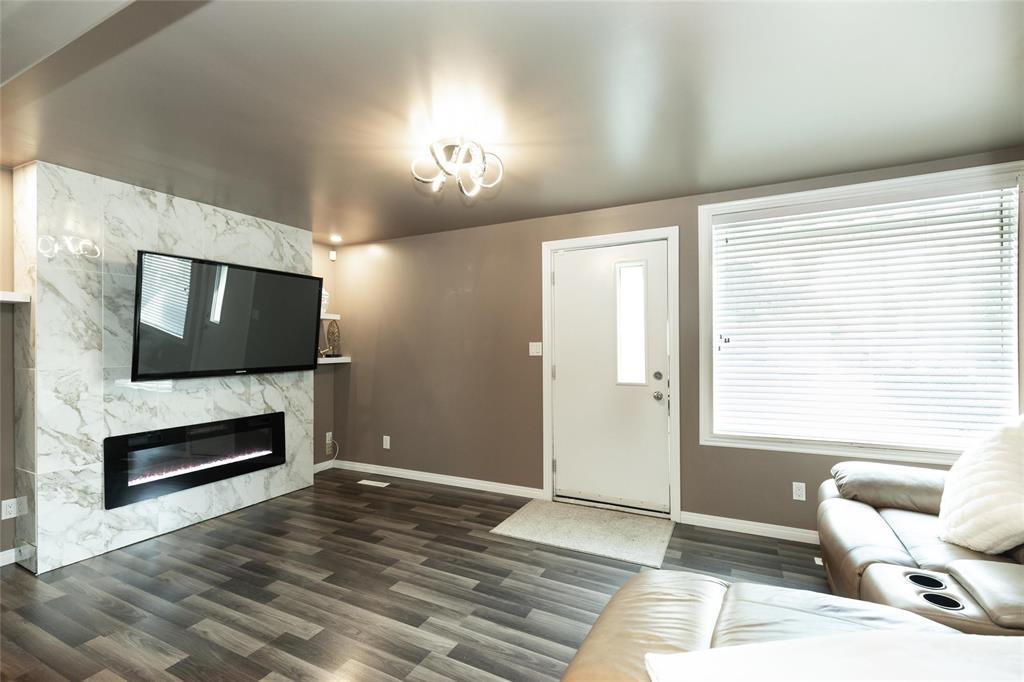 Photo 11 of 189 Jefferson Avenue, Winnipeg MB