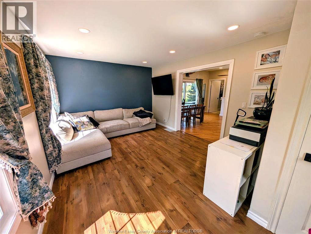 Photo 12 of 5910 5th Conession Road East, Harrow ON