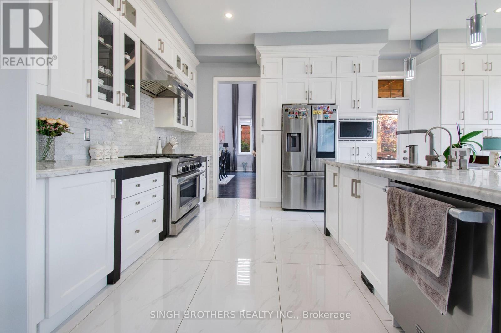 Photo 15 of 15 Degrey Drive, Brampton ON