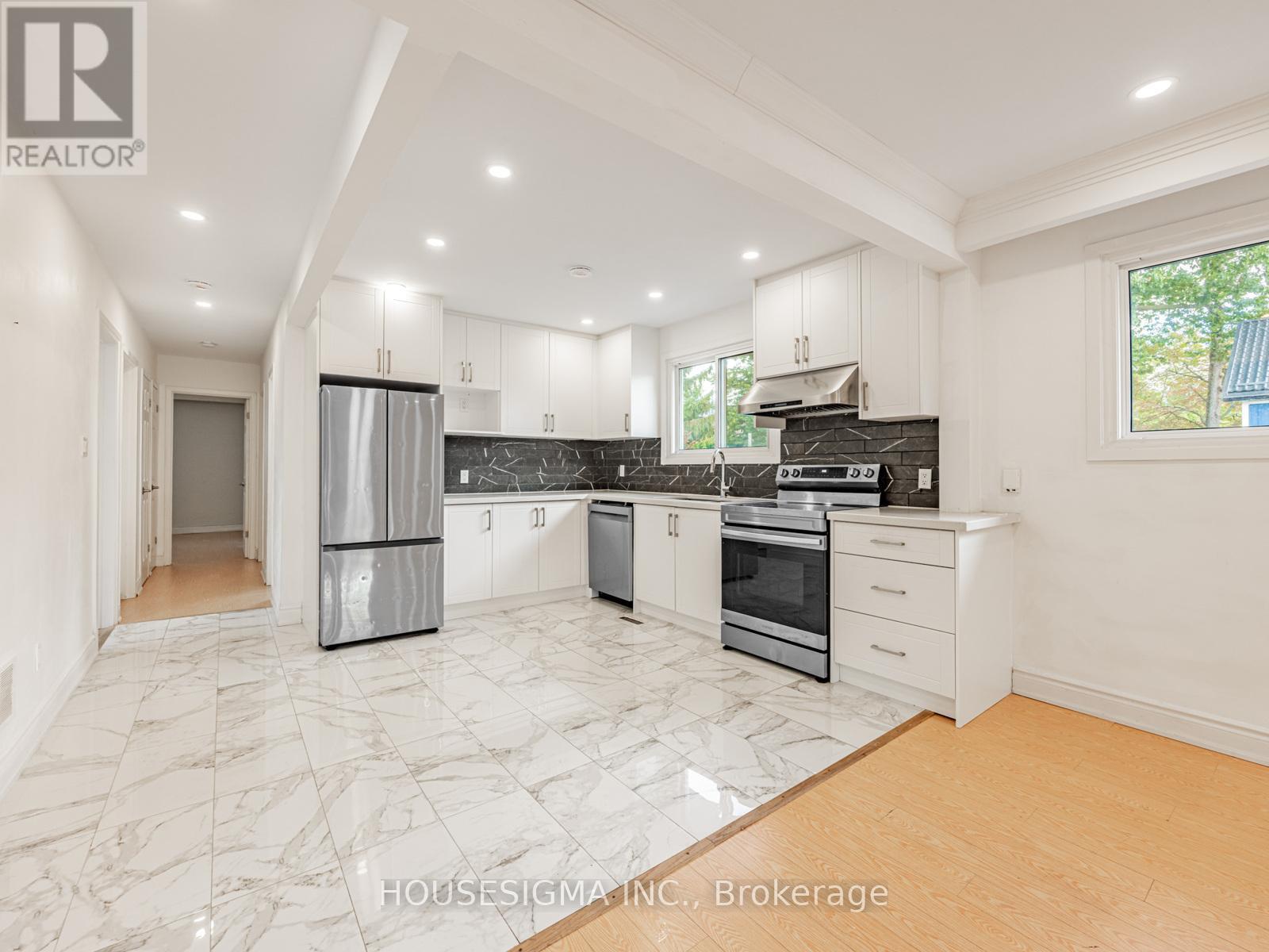 Photo 1 of Unit 2 16 Muskoka Avenue, Toronto ON
