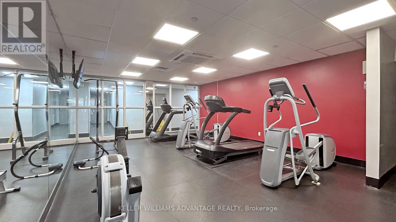 Photo 21 of 810 40 Homewood Avenue, Toronto ON