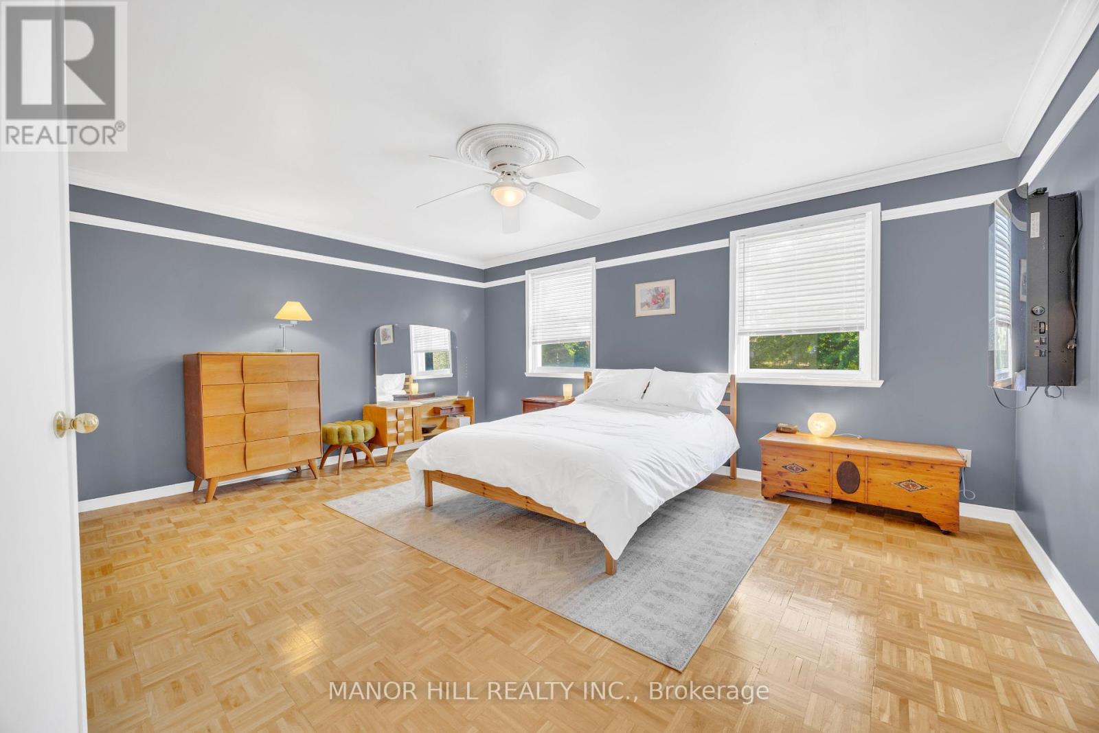 Photo 21 of 72 Lacewood Crescent, Brampton ON