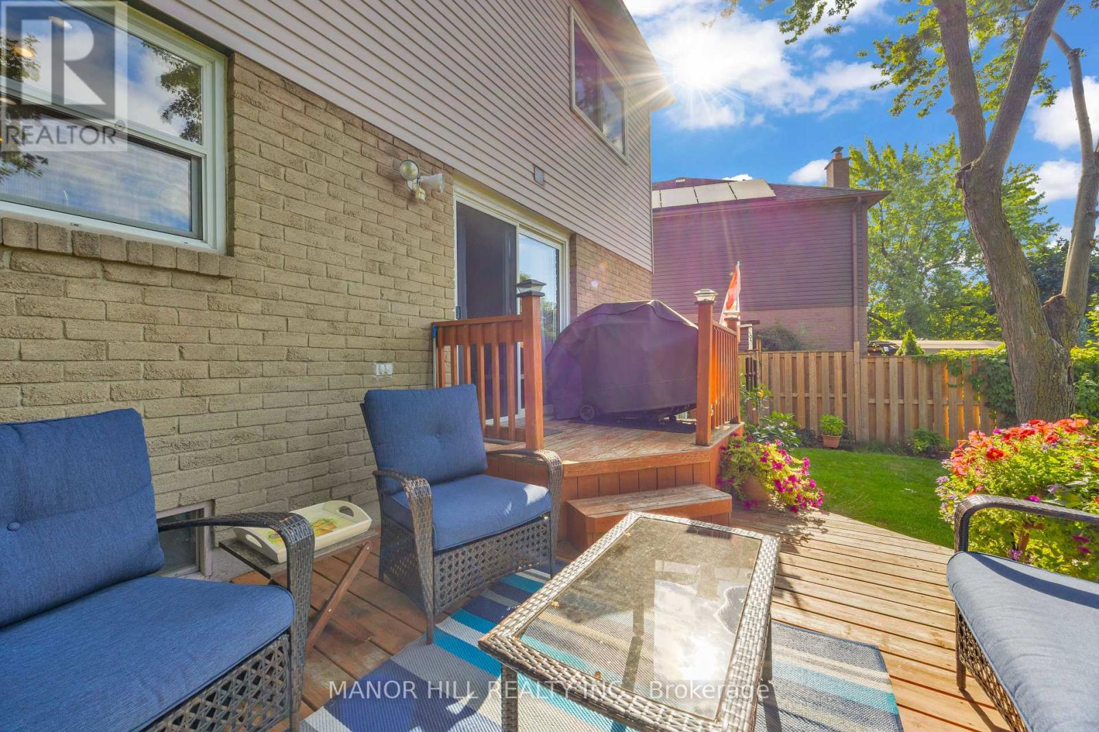 Photo 37 of 72 Lacewood Crescent, Brampton ON