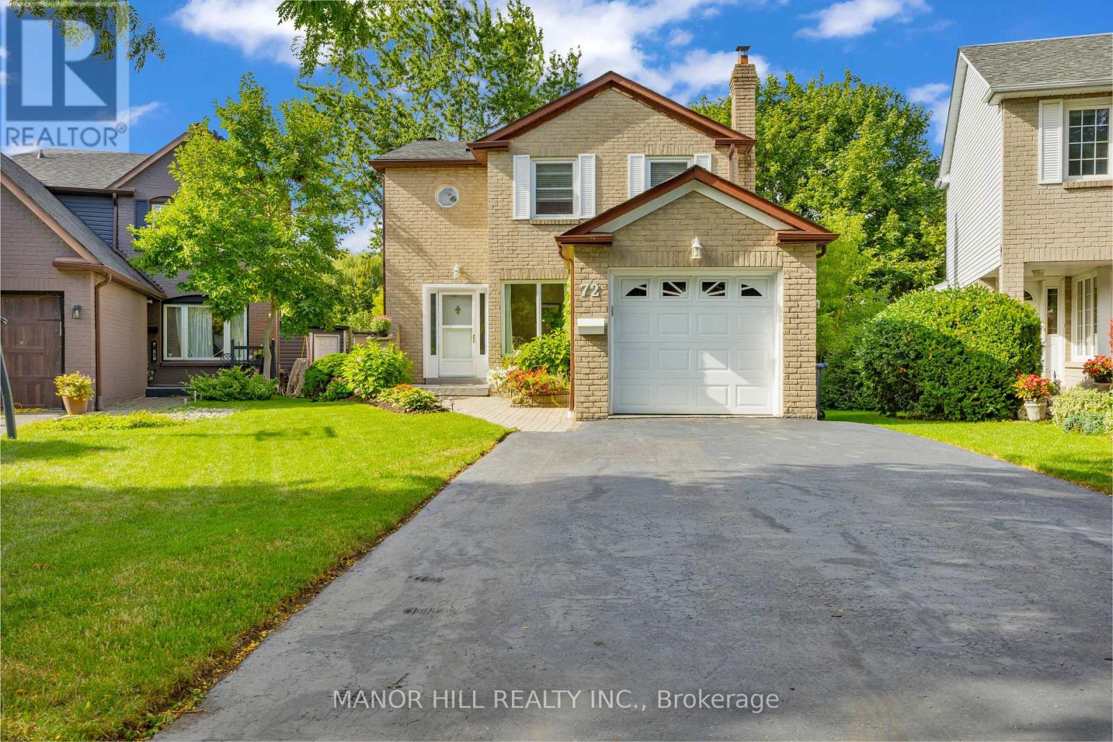 Photo 4 of 72 Lacewood Crescent, Brampton ON