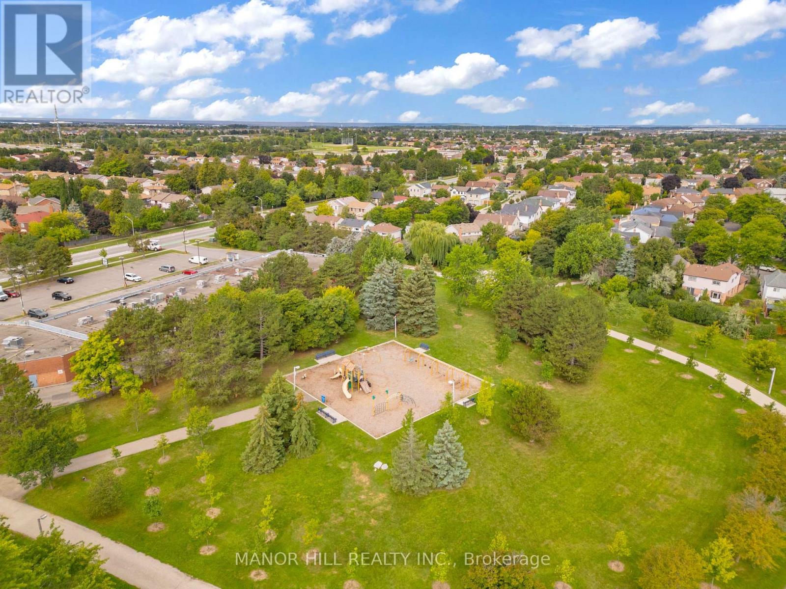 Photo 41 of 72 Lacewood Crescent, Brampton ON