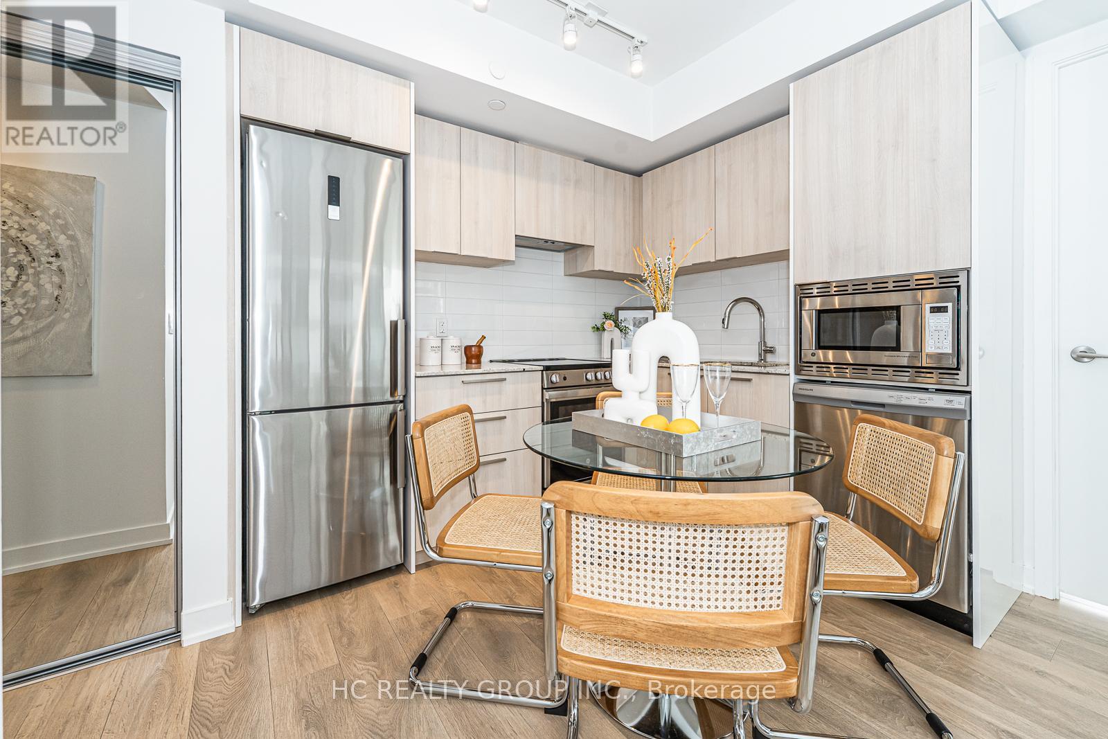 Photo 13 of 2403 18 Maitland Terrace, Toronto ON