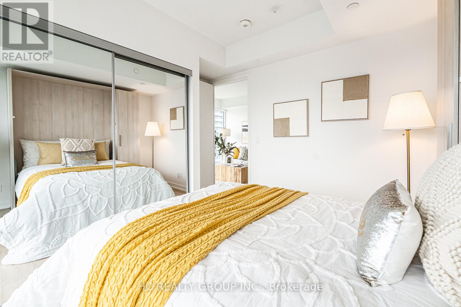 Photo 16 of 2403 18 Maitland Terrace, Toronto ON