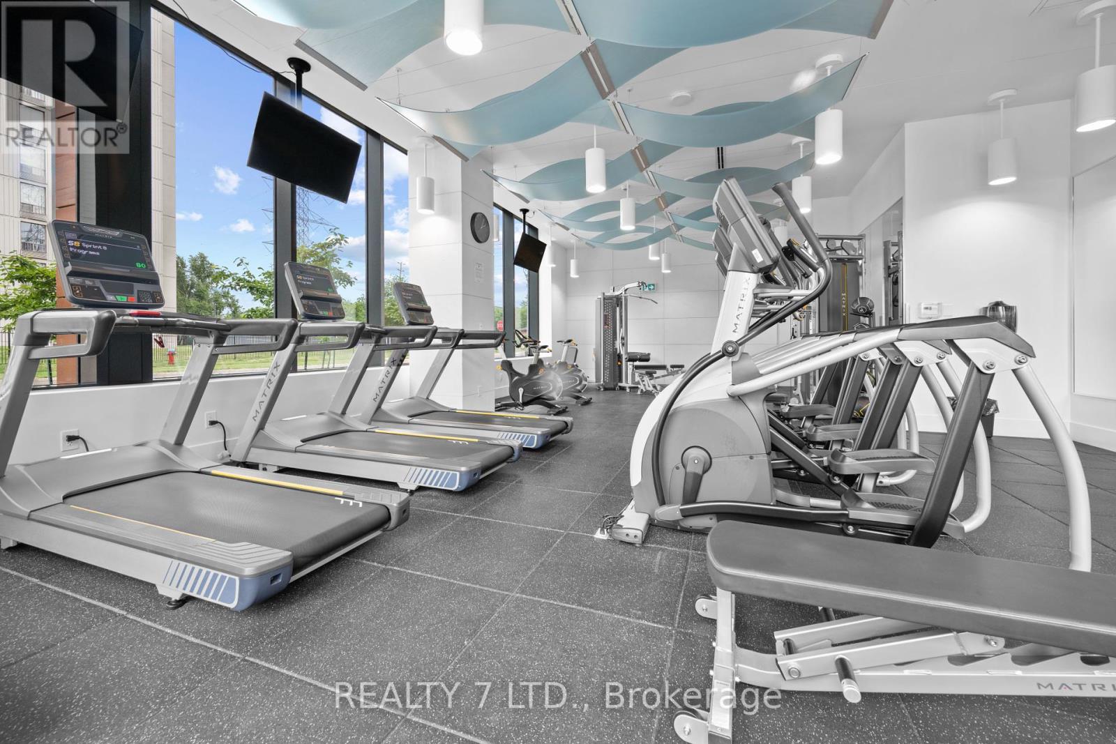 Photo 32 of 1701 500 Brock Avenue N, Burlington ON