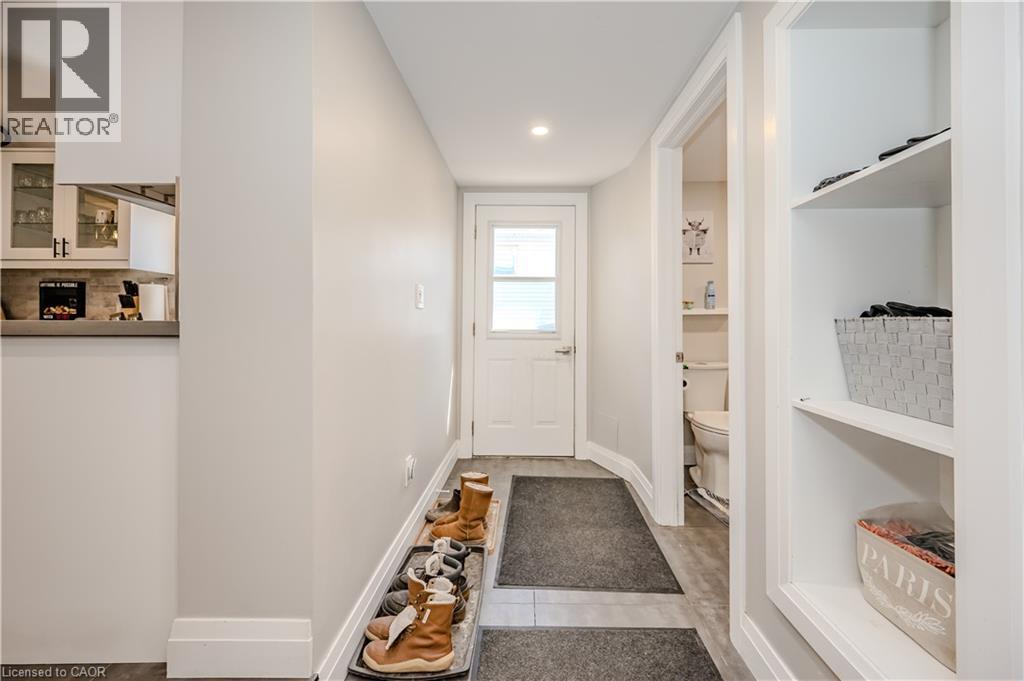 Photo 15 of 126 Poplar Avenue, Acton ON