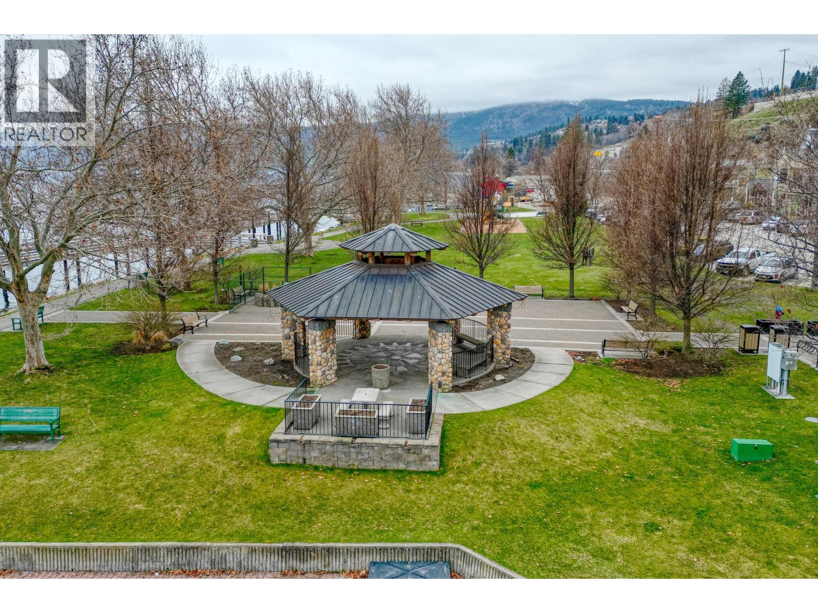 5830 Beach Avenue, Peachland
