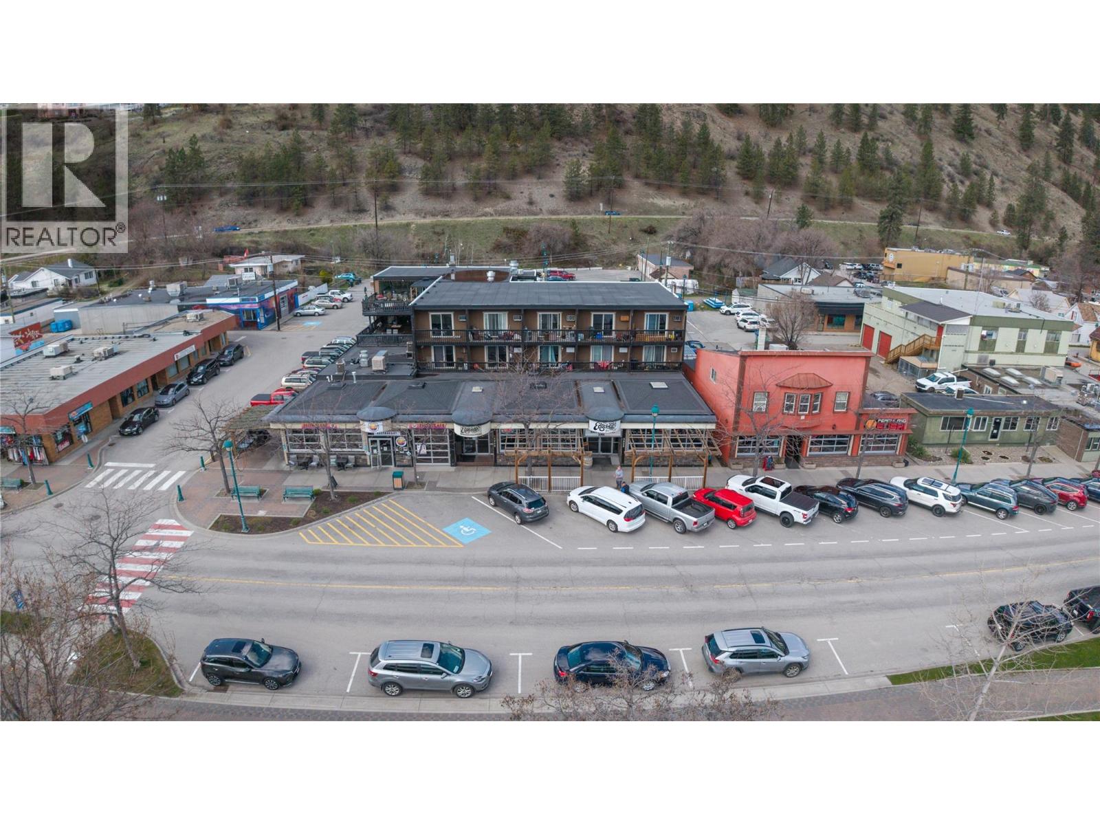5830 Beach Avenue, Peachland