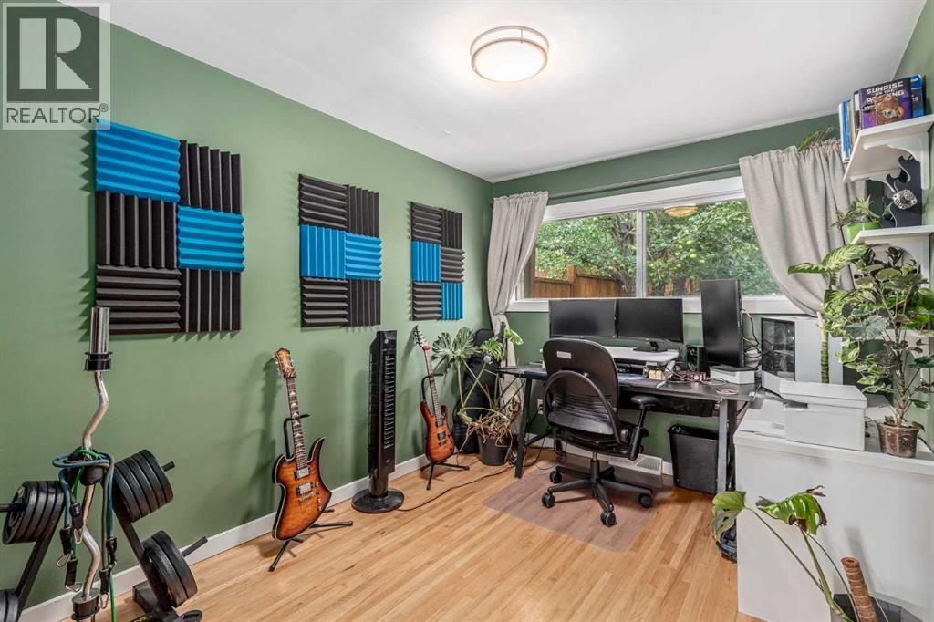 Photo 10 of 206 208 43 Avenue Sw, Calgary AB